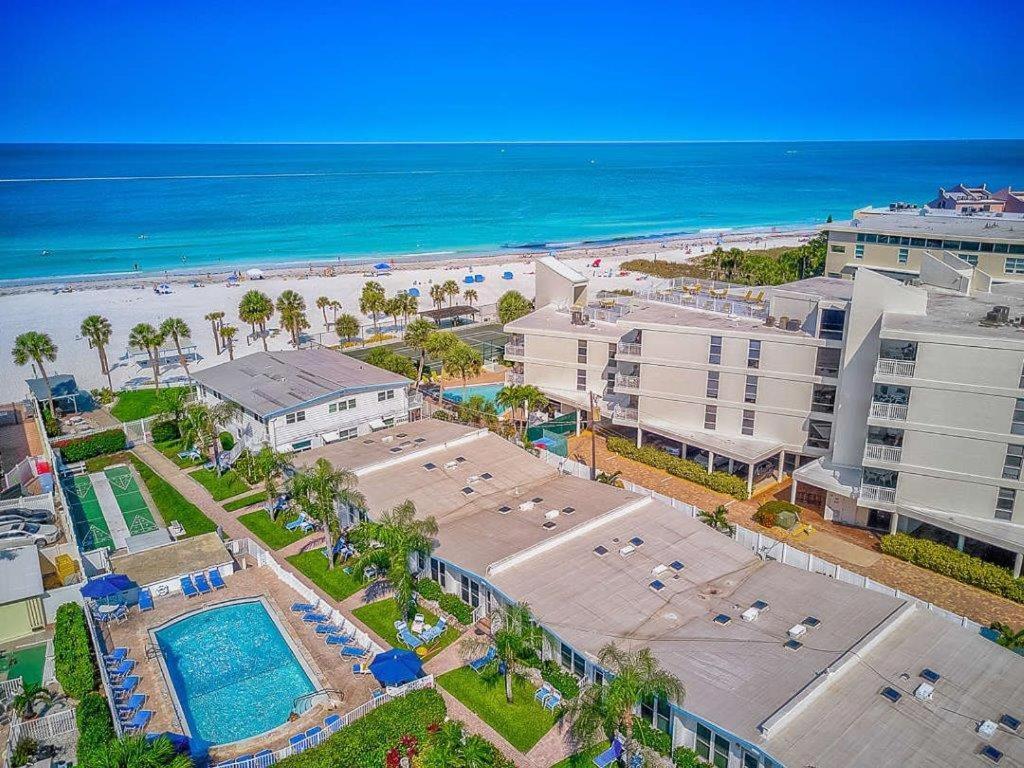 Sea Crest Aparthotel Point O'Rocks ภายนอก รูปภาพ