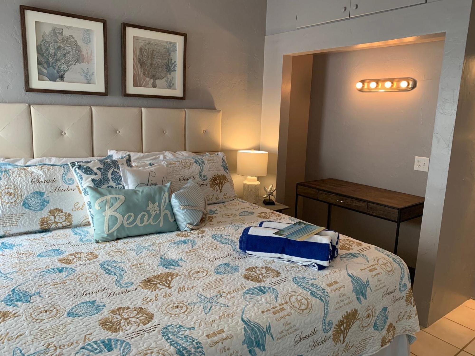 Sea Crest Aparthotel Point O'Rocks ภายนอก รูปภาพ